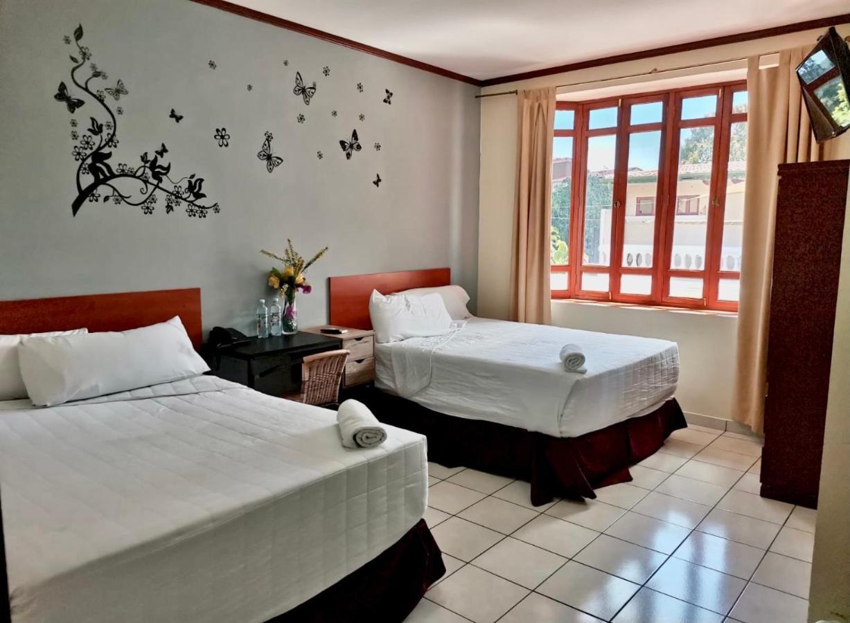 Hotel Fotherhouse San Salvador Extérieur photo
