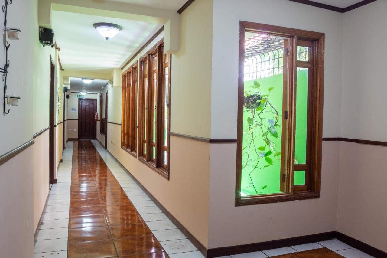 Hotel Fotherhouse San Salvador Extérieur photo