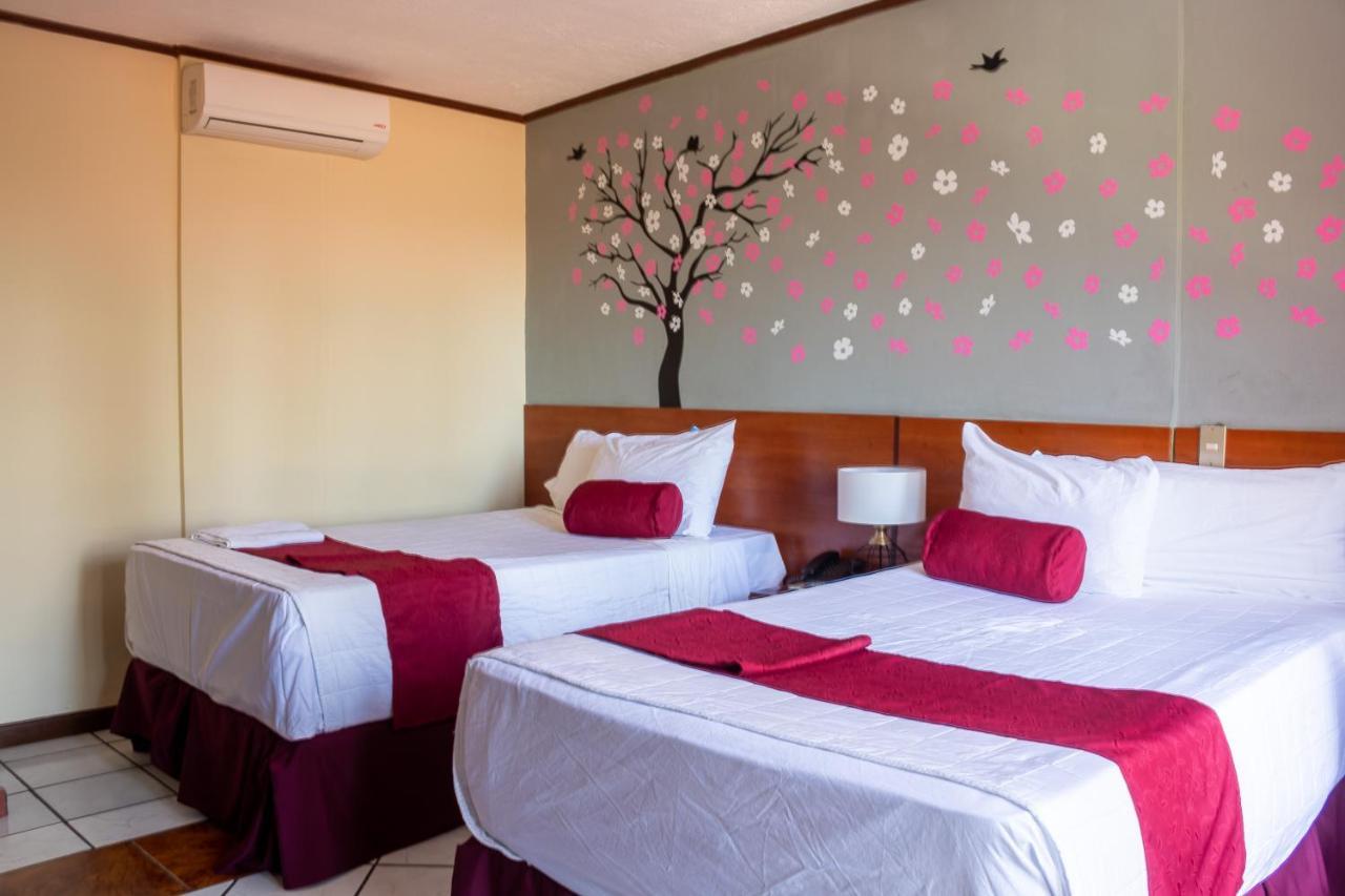 Hotel Fotherhouse San Salvador Extérieur photo
