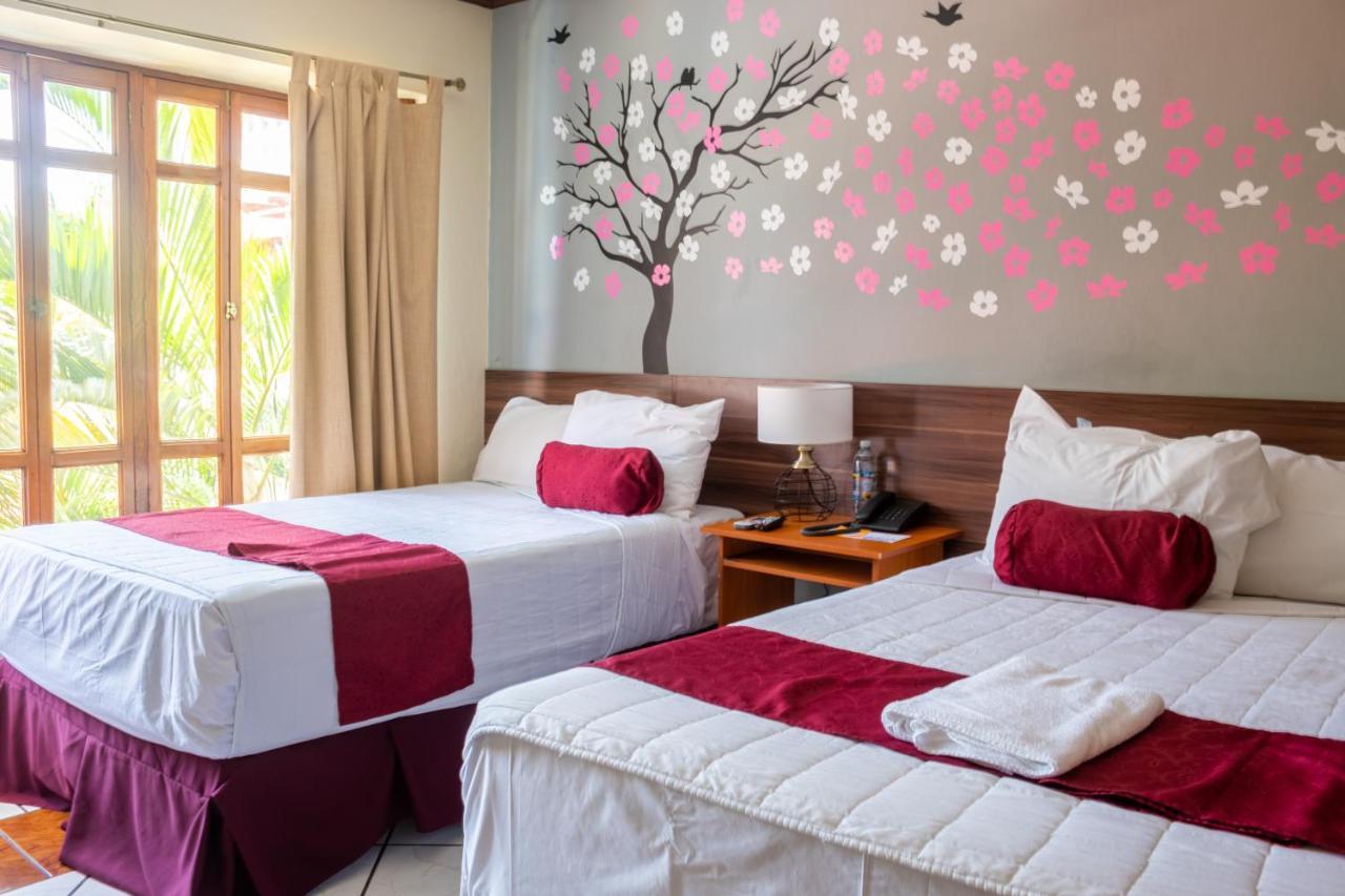 Hotel Fotherhouse San Salvador Extérieur photo