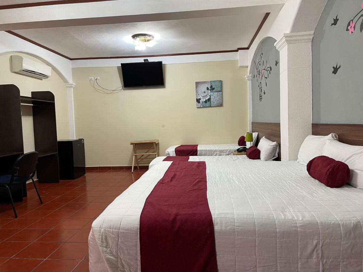 Hotel Fotherhouse San Salvador Extérieur photo
