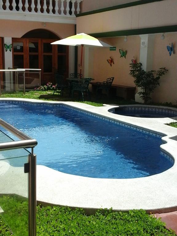 Hotel Fotherhouse San Salvador Extérieur photo