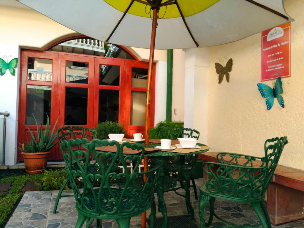 Hotel Fotherhouse San Salvador Extérieur photo