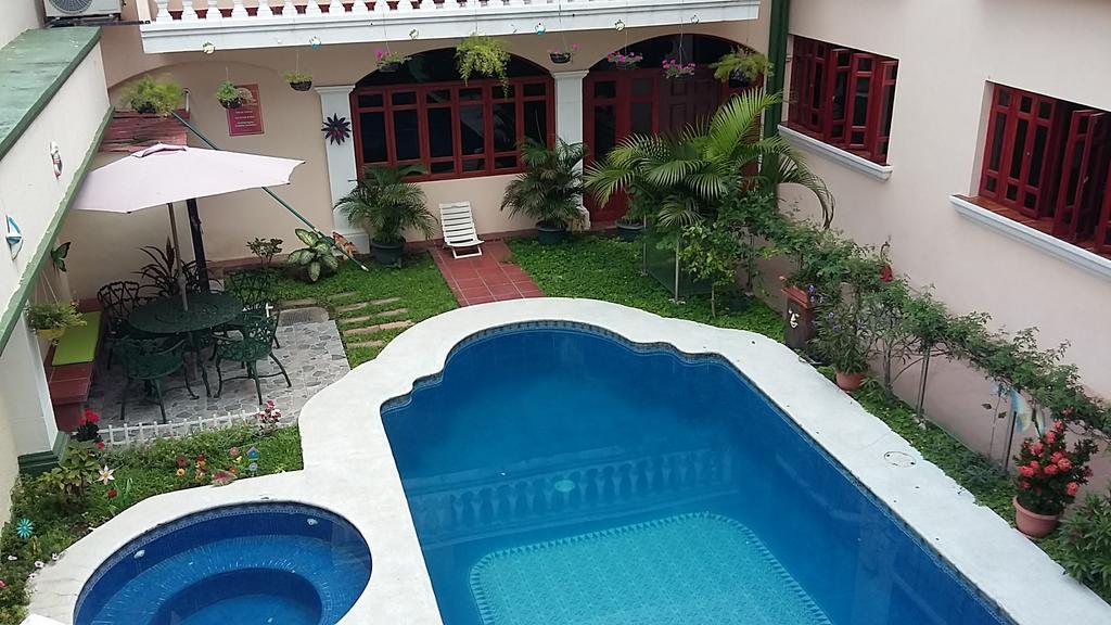 Hotel Fotherhouse San Salvador Extérieur photo