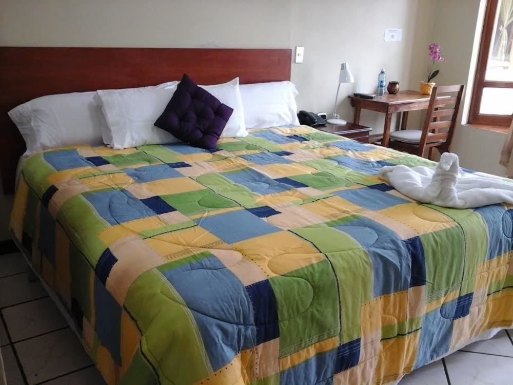 Hotel Fotherhouse San Salvador Extérieur photo
