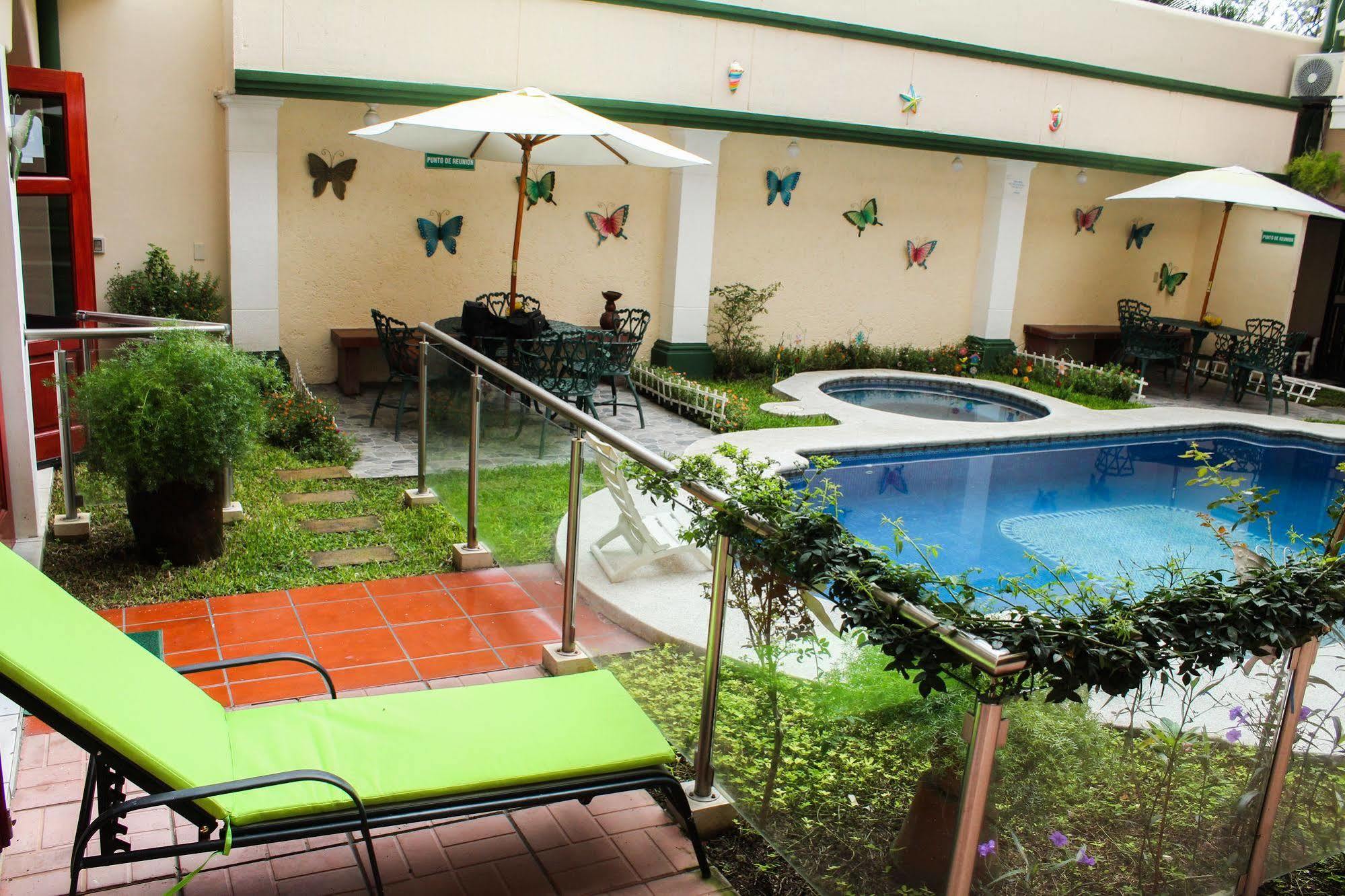 Hotel Fotherhouse San Salvador Extérieur photo