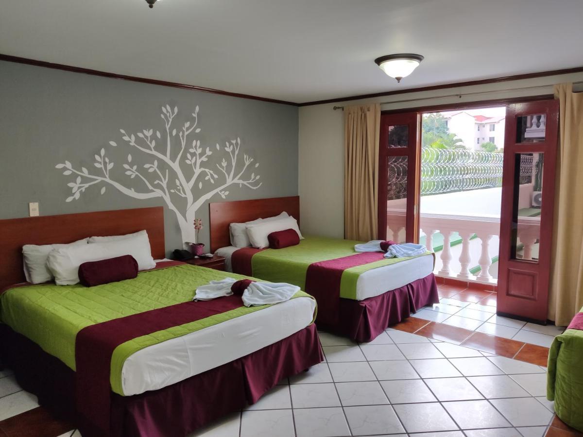 Hotel Fotherhouse San Salvador Extérieur photo